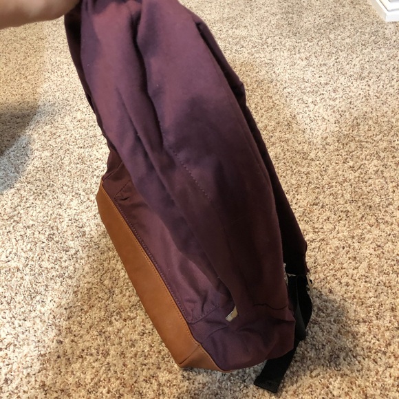 Back to school burgundy backpack - Picture 6 of 7